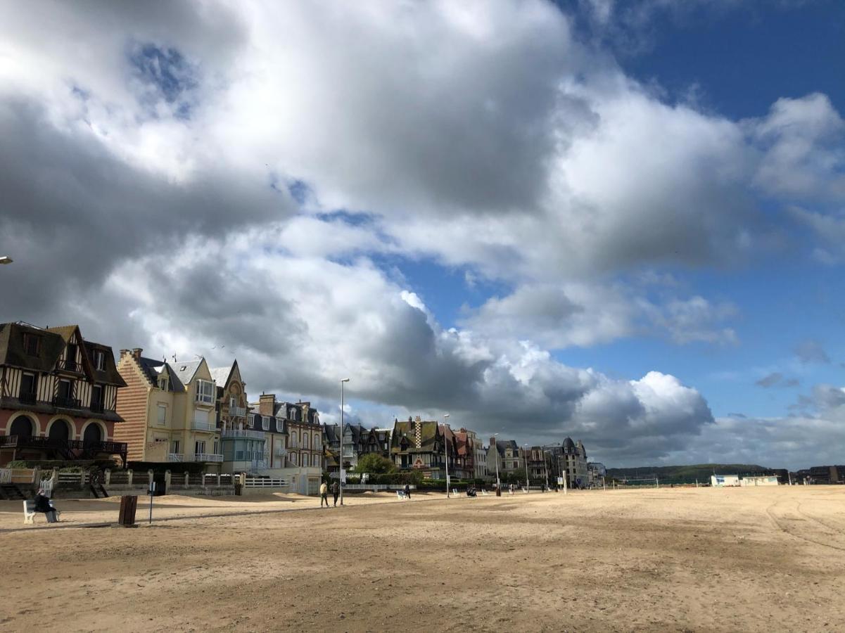 Hotel Les Nord'Mandines Trouville-sur-Mer Exteriér fotografie